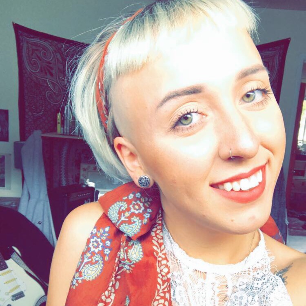 Meet your Posher, Sarah